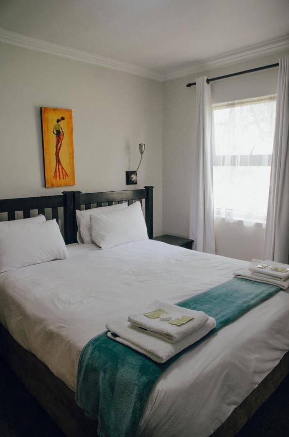 בוקסבורג Towers Lodge מראה חיצוני תמונה