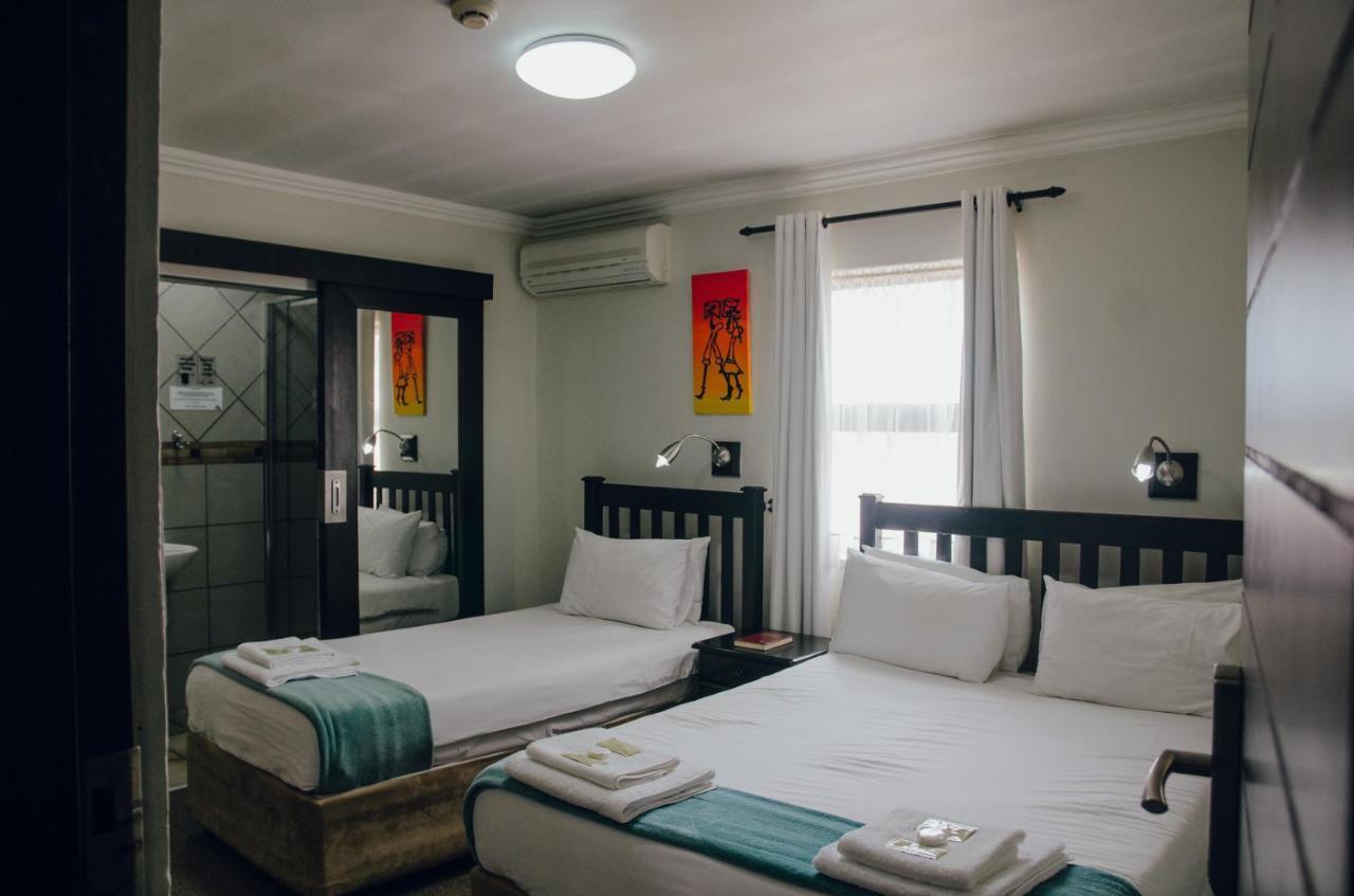 בוקסבורג Towers Lodge מראה חיצוני תמונה