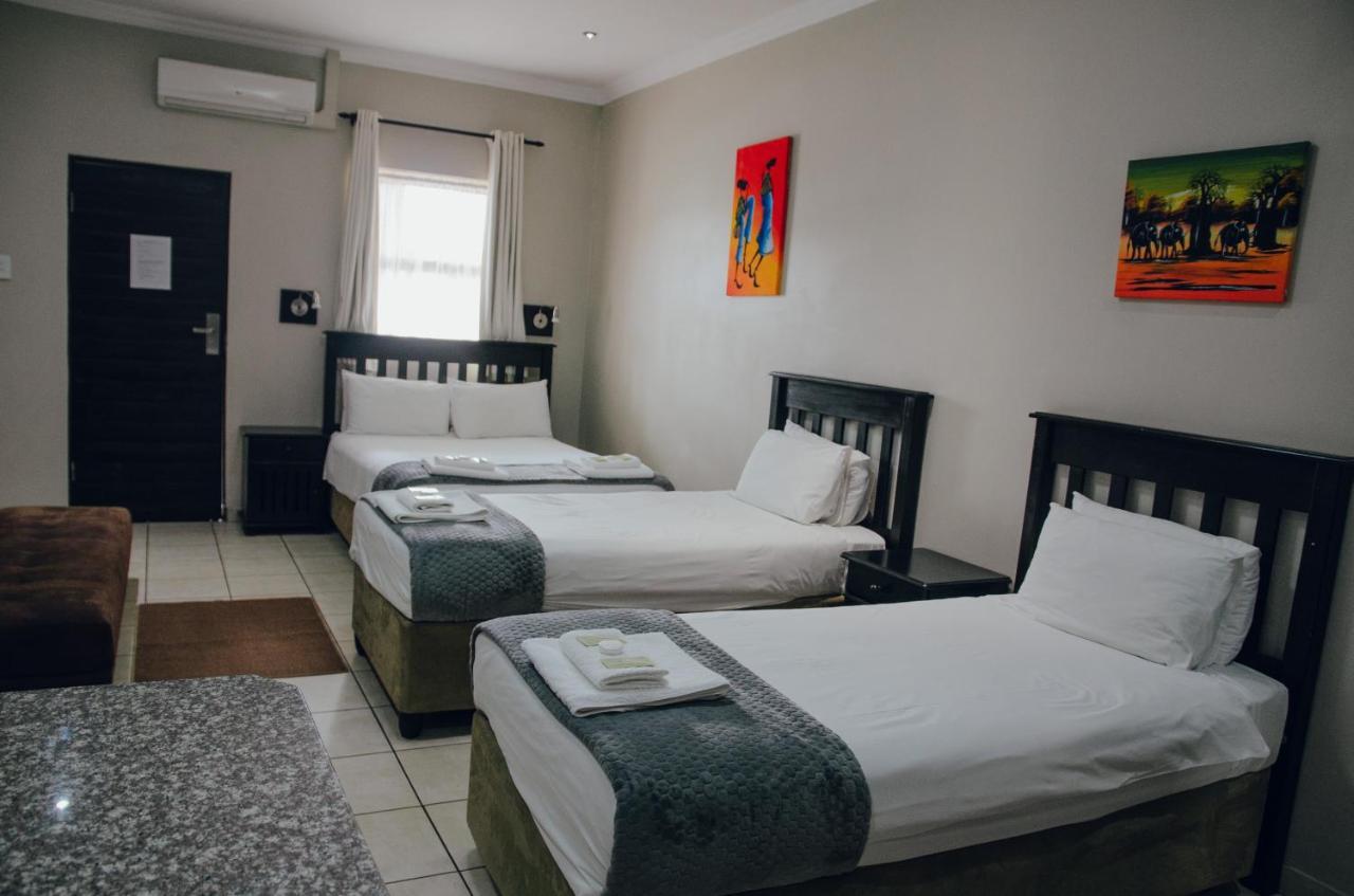 בוקסבורג Towers Lodge מראה חיצוני תמונה