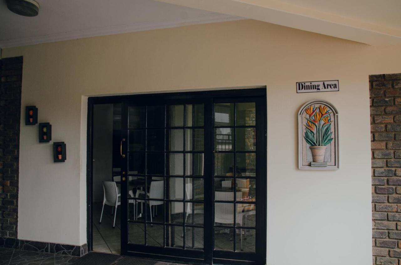 בוקסבורג Towers Lodge מראה חיצוני תמונה