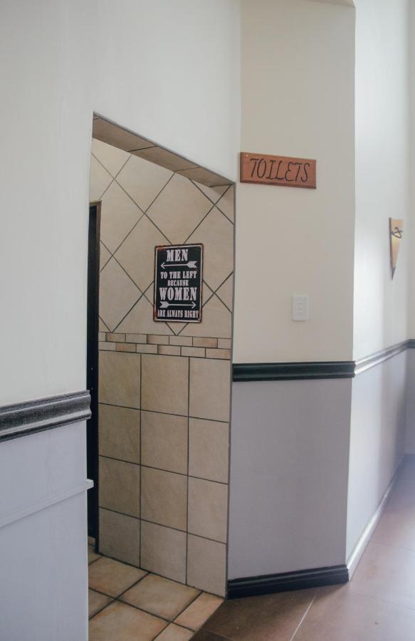 בוקסבורג Towers Lodge מראה חיצוני תמונה
