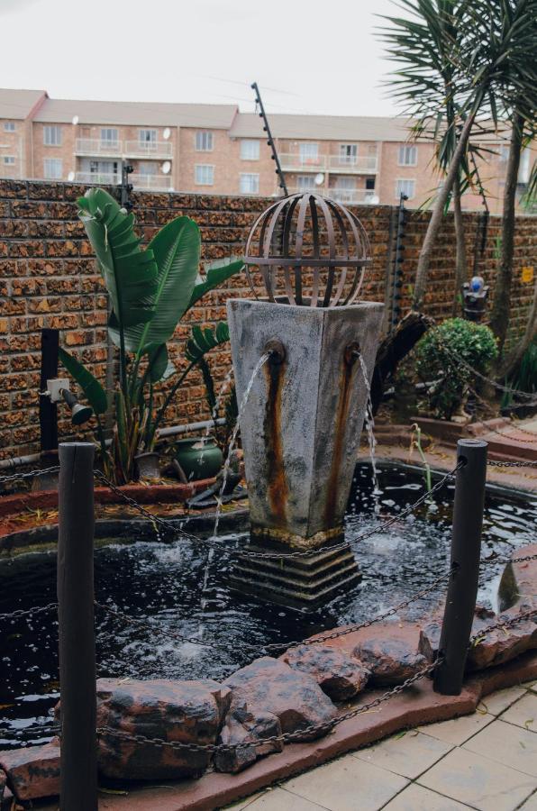 בוקסבורג Towers Lodge מראה חיצוני תמונה