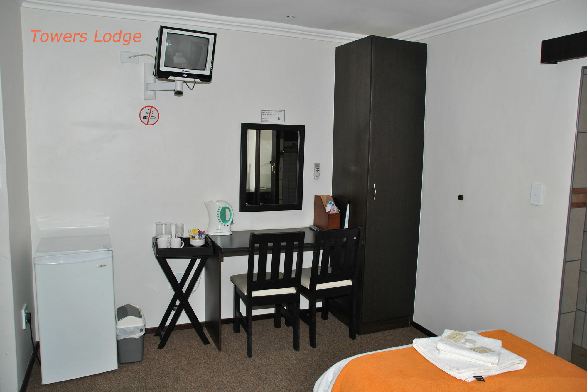 בוקסבורג Towers Lodge מראה חיצוני תמונה